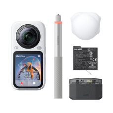Экшн-камера Insta360 X6 Essential Bundle Arctic White